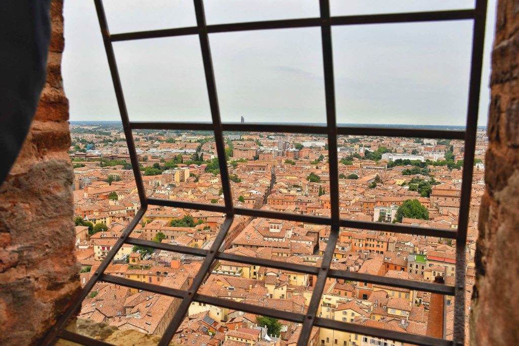 Cały trud wejścia wynagradzają widoki z wieży. Są cudowne. Przekonaj się sam.