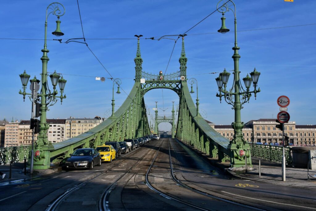 Most Wolności Most Wolności, Inferno, Dan Brown, filmy w Budapeszcie